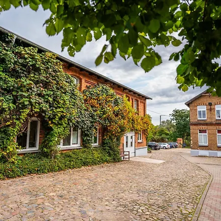 Backstein Obo19 * Schwerin (Mecklenburg-Vorpommern)