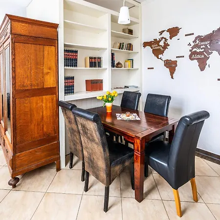 Backstein Obo19 Apartament *